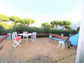 Appartement Le Grau-du-Roi, 2 pièces, 6 personnes - FR-1-307-146